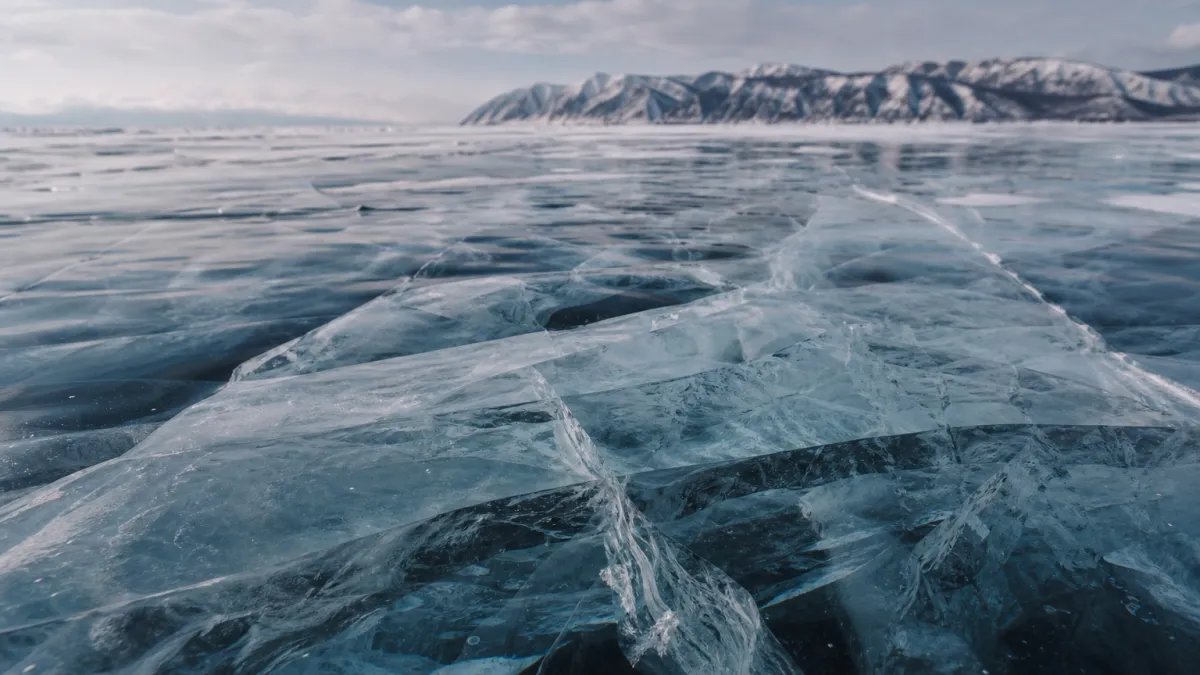 Lac Baïkal : tout savoir sur le lac le plus profond du monde